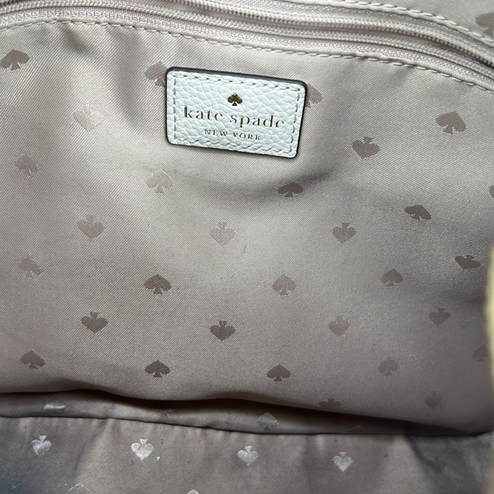 Kate Spade Pebbled Leather White Vivian Hobo Bag - Picture 14 of 17